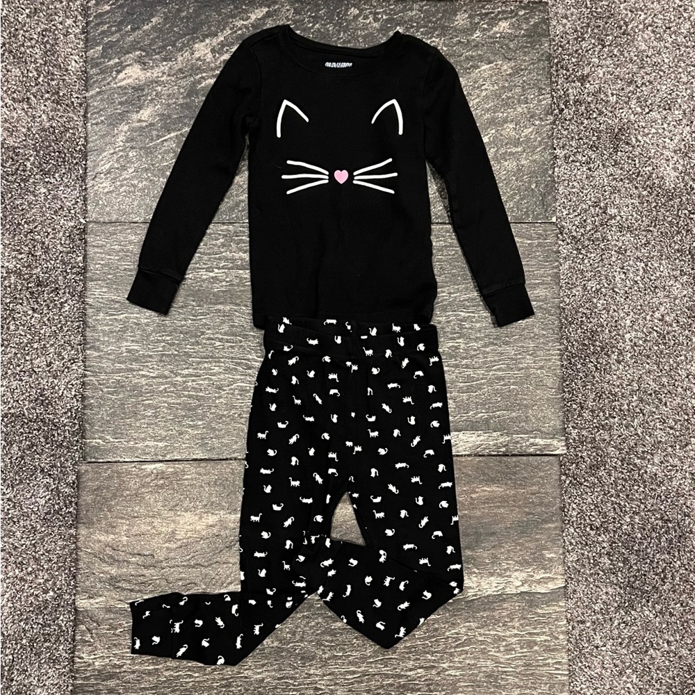 Size 4T Black Cat Kids 2-piece Pajamas